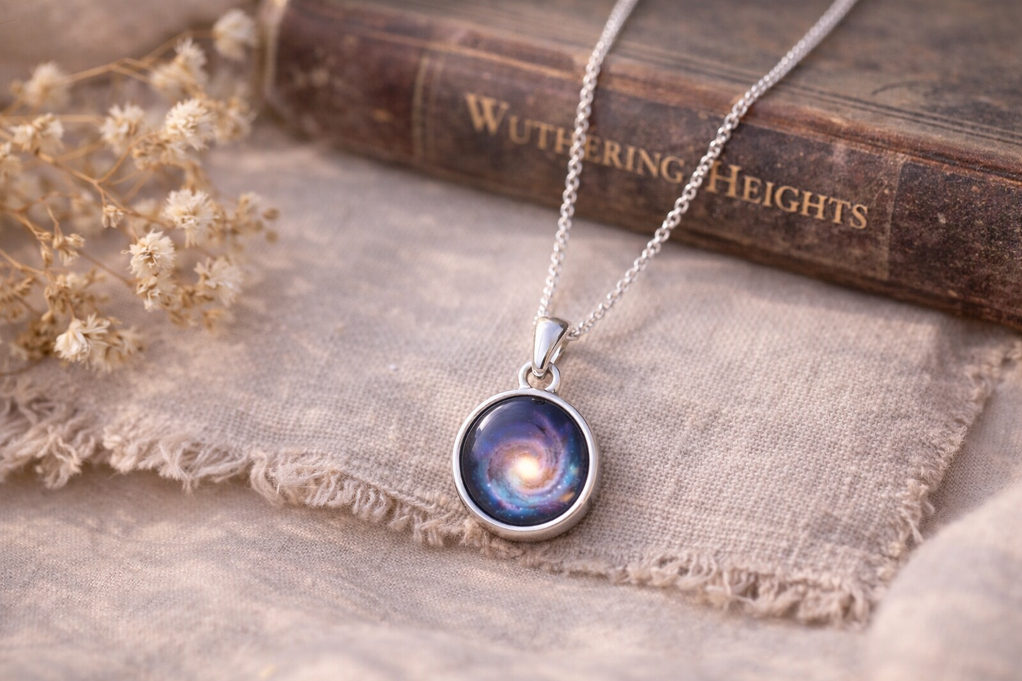 The Moorlight Pendant